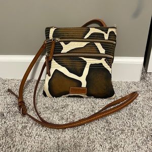 Dooney & Bourke | Crossbody Giraffe Print Handbag